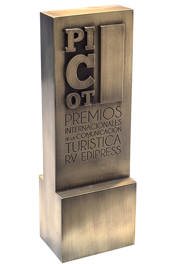 Estatuilla premios Picot 2016