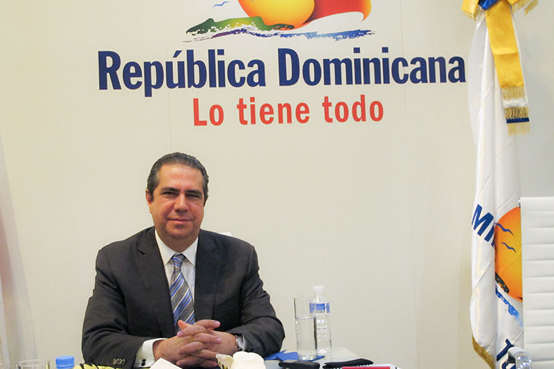 Excmo Sr. D. Francisco Javier García Ministro de turismo de la Rep. Dominicana