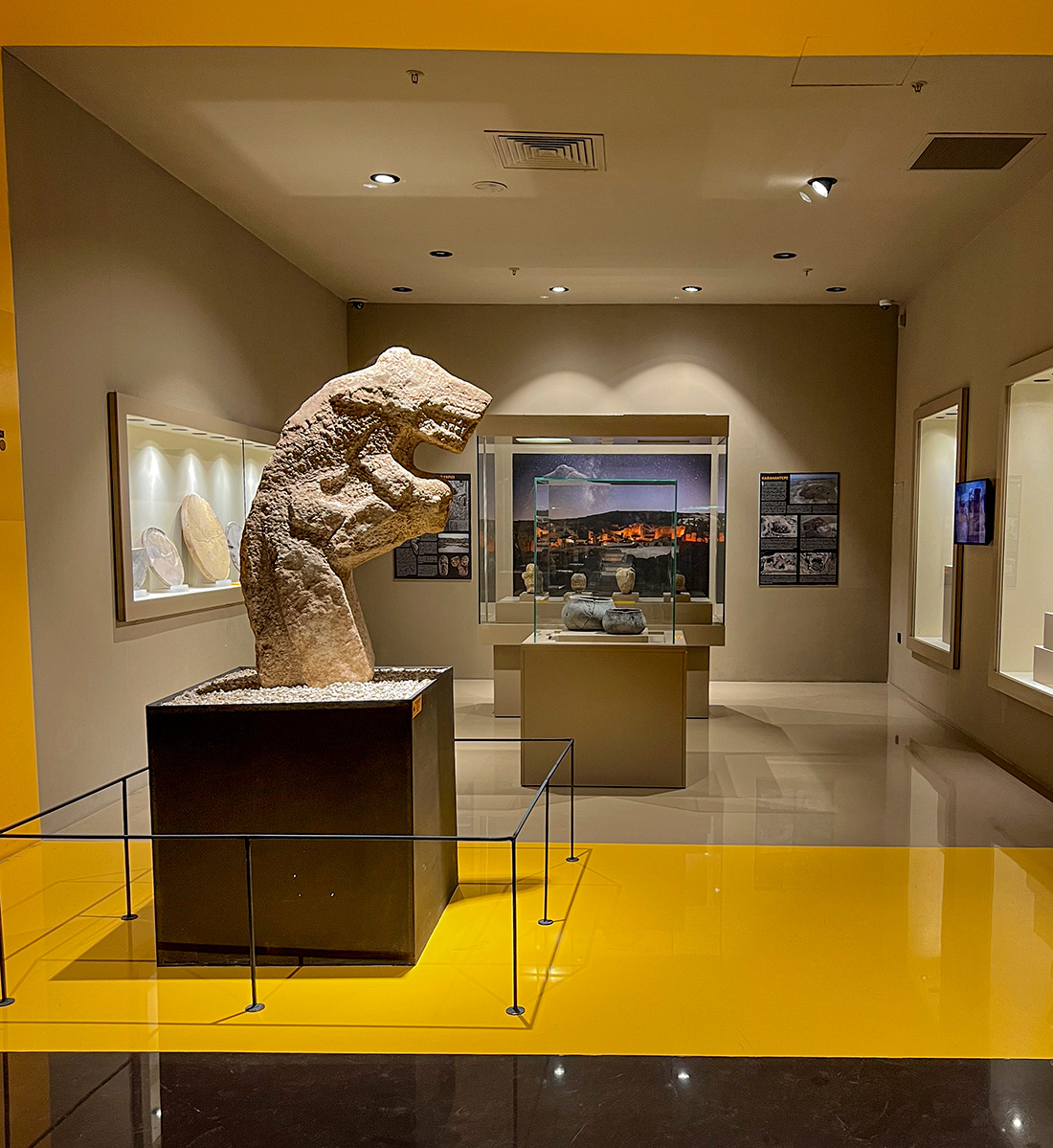 Interior del Museo Arqueológico de Urfa