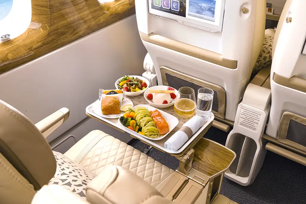 Emirates, menús clase Premium Economy