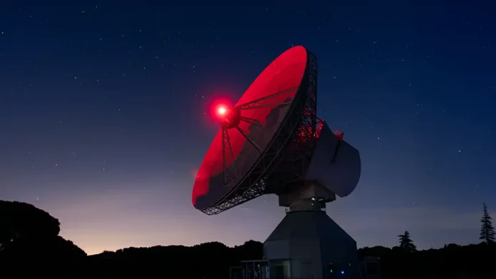 ESA-Cebreros_El Danubio Azul en el espacio, antena 1. ESA_Vienna Torism Board Javier Estrada Gutiérrez