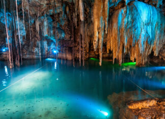 Buenos dias desde Cueva de los Verdes Interior de la Cueva de los Verdes