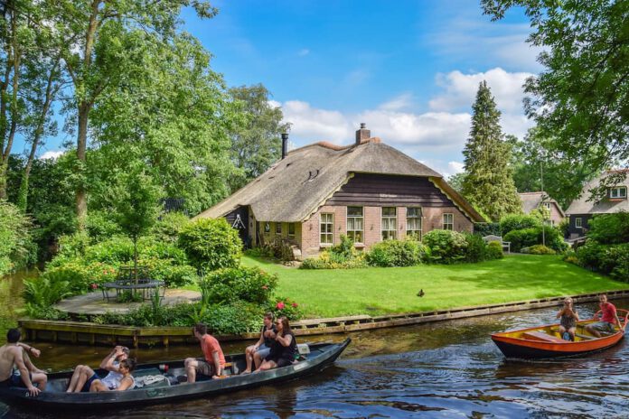 Giethoorn en Holanda, pueblo sin coches