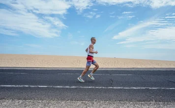 Maratón Corralejo 2025, correr entre dunas y mar en Fuerteventura Maratón Corralejo 2025