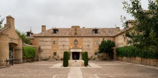 Parador de Almagro: Dormir en la Historia Viva del Siglo de Oro Parador Almagro