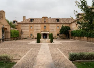 Parador de Almagro: Dormir en la Historia Viva del Siglo de Oro Parador Almagro