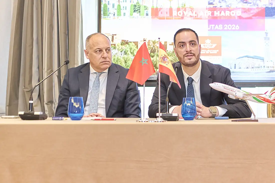 Royal Air Maroc amplía sus rutas en España 2 M. Habib SKIREDJ - Director general de RAM en España y el vicepresidente de RAM Amine El Farissi