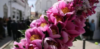 El Algarve: una Semana Santa diferente para vivir la tradición en la playa y rendirse al folar