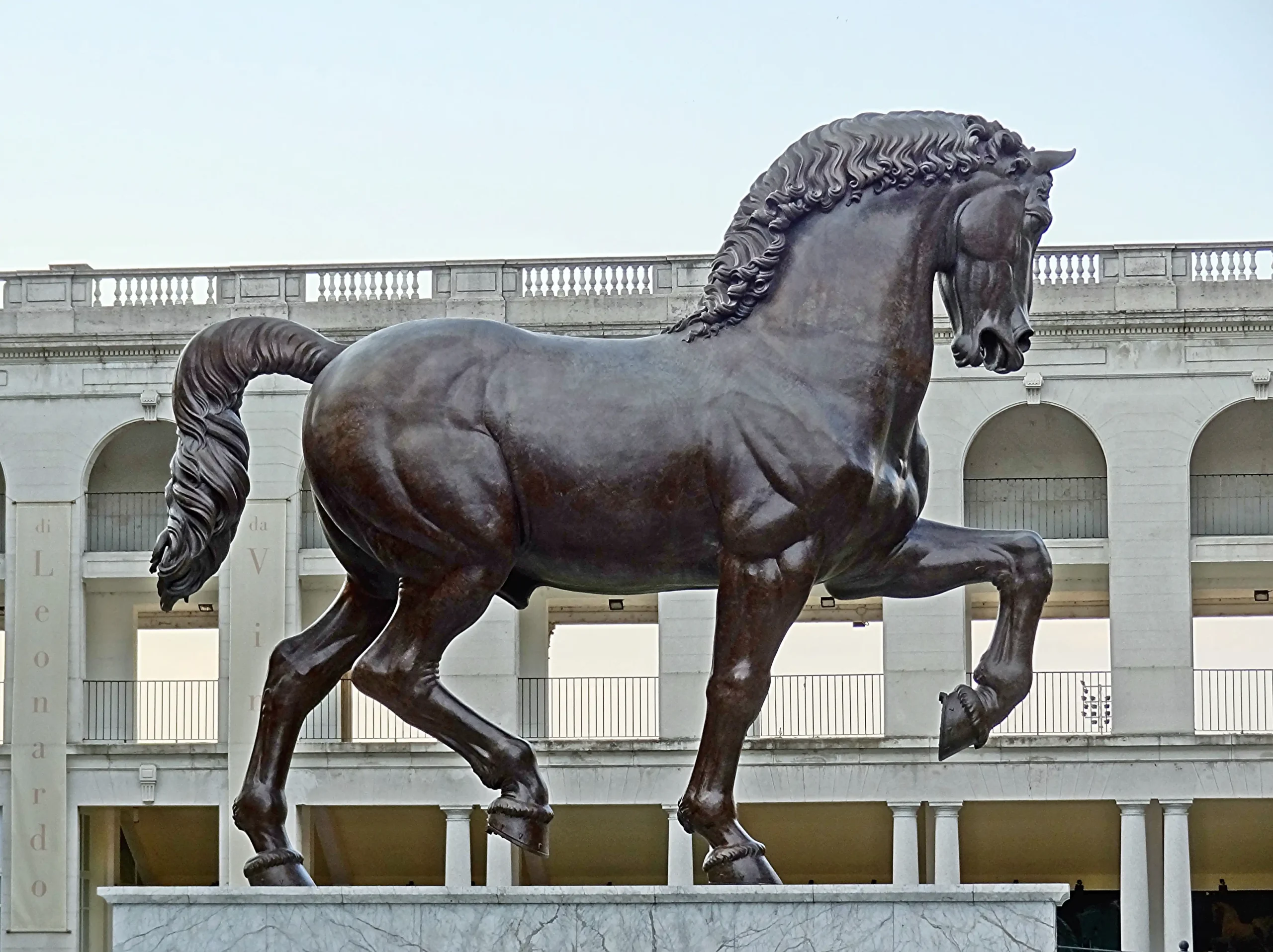 Leonardo's_horse_-_Cavallo_di_Leonardo_da_Vinci_-_Milan_-_Italy