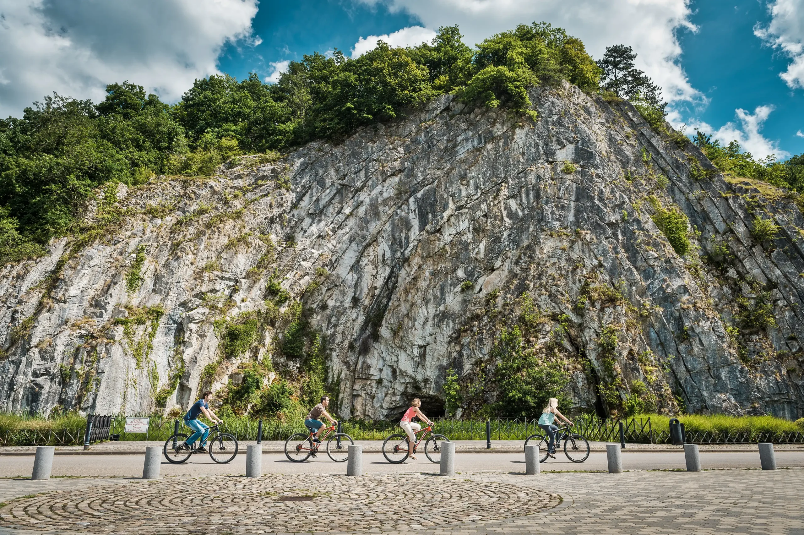 Sobre dos ruedas por Valonia: así se descubre la Bélgica más verde y auténtica 2 Bruno D_Alimonte-Durbuy - anticline - Bike