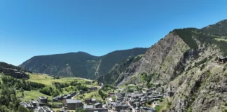 Canillo en verano: montañas, agua y aventuras para compartir en familia Canillo. Arxiu Canillo-Palau de Gel
