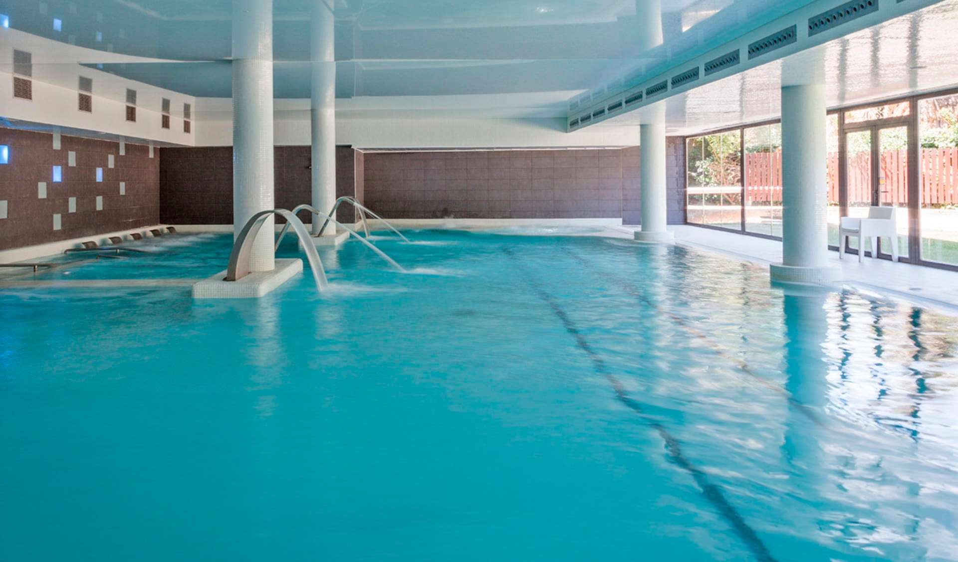 Balneario de Alhama de Aragón, el agua como hilo conductor 2 Piscina activa Balneario de Alhama de Aragón